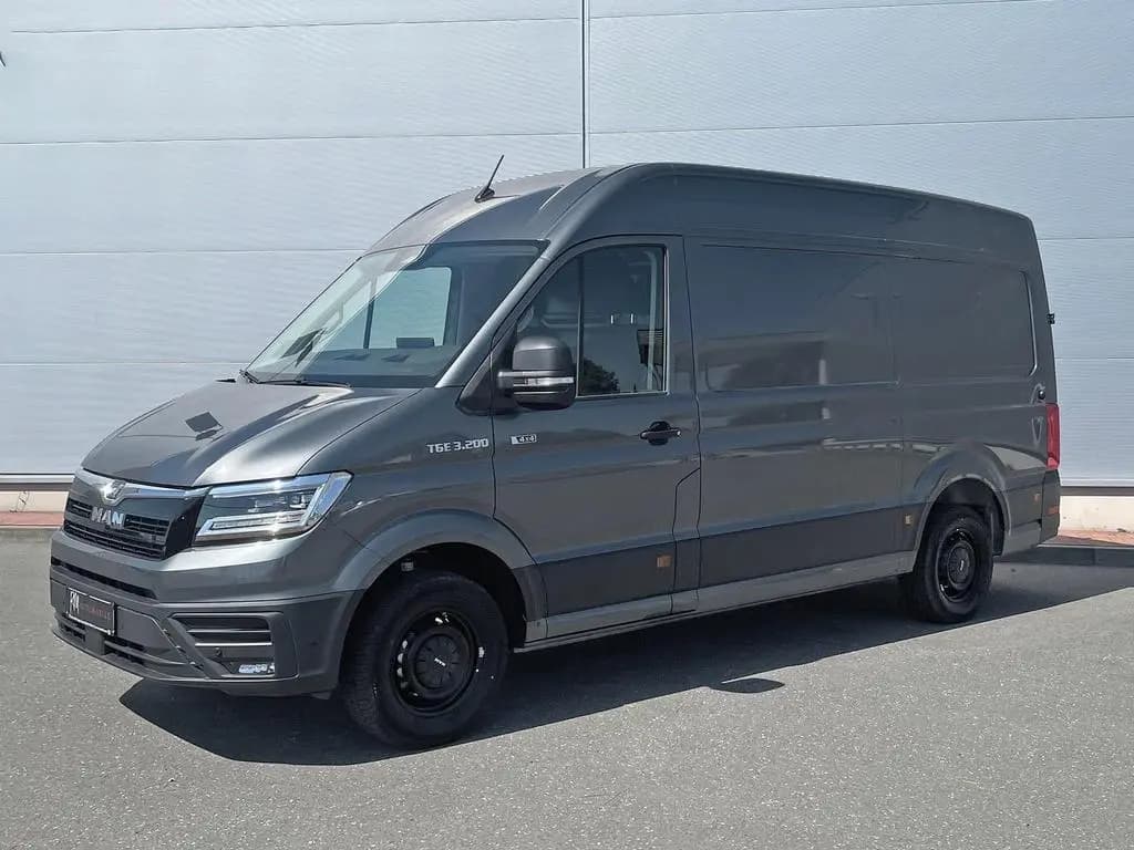 Main__Slider__Photo:MAN TGE 3.200 L3H3 Kasten 4x4 2-SITZE AHK ACC 01/2026-0