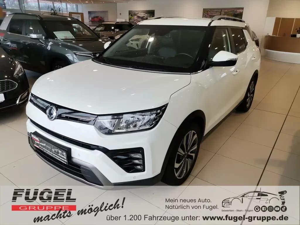 Main__Slider__Photo:Ssangyong Tivoli Grand 1.5 T AT|Leder|LED|SHZ|RFK 11/2021-0