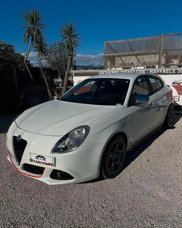 Main__Slider__Photo:Alfa Romeo Giulietta 1.4 Turbo MultiAir Progress 05/2011-0