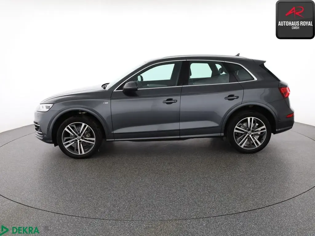 Main__Slider__Photo:Audi Q5 45 TFSI qu 3x S LINE VIRTUAL,MATRIX,360GRAD 01/2020-1