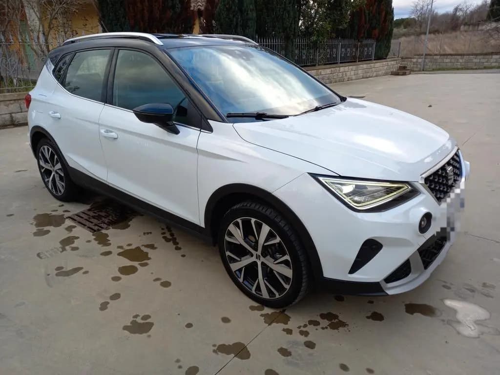 Main__Slider__Photo:Other Other Seat Arona 110 CV DSG XPERIENCE 2023 08/2023-0
