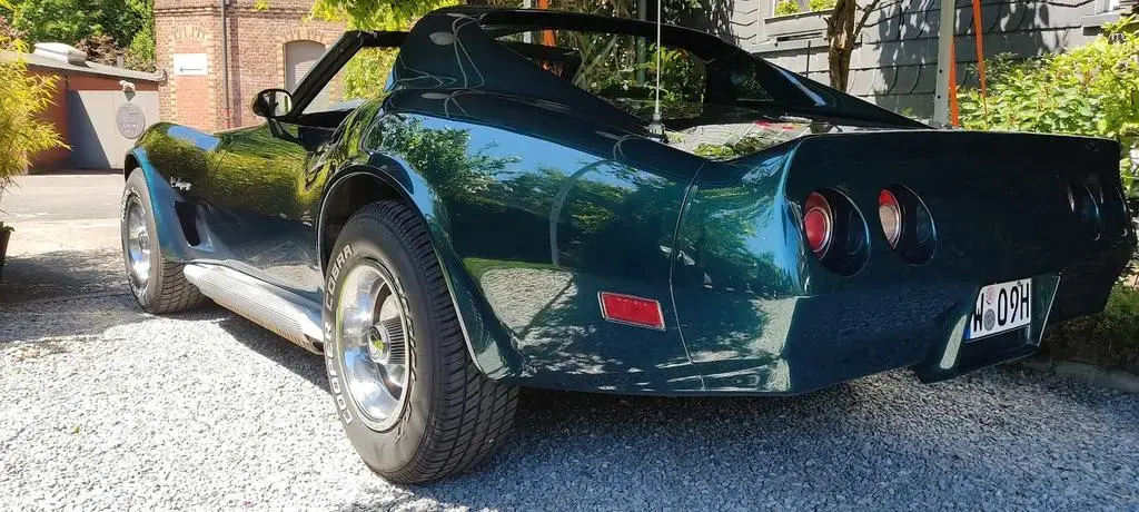 Main__Slider__Photo:Corvette C3 01/1976-1