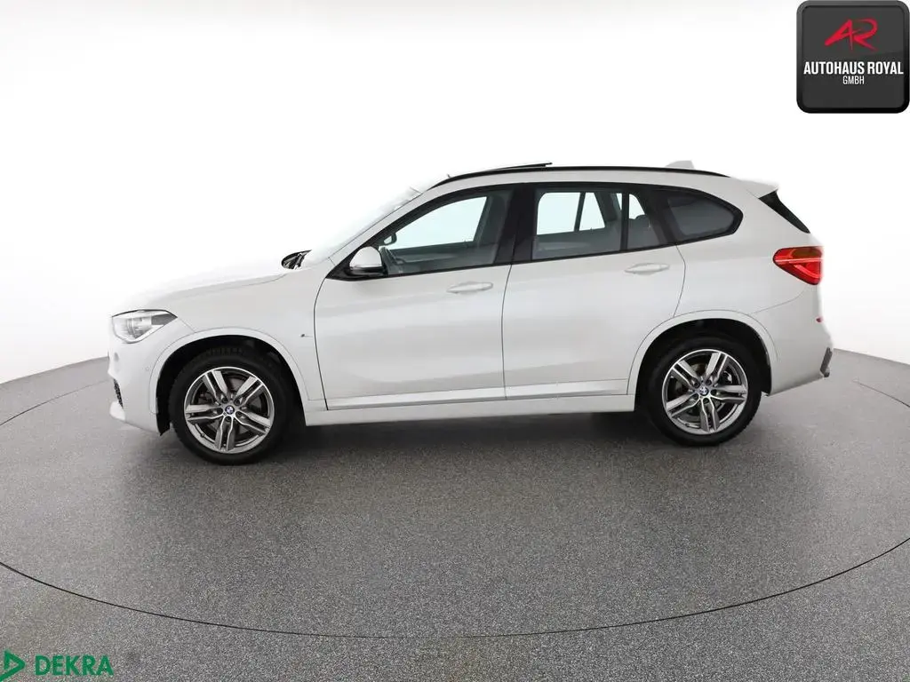 Main__Slider__Photo:BMW X1 sDrive20i M SPORT SHADOW HUD,HARMAN/K,PDC,AHK 06/2019-1