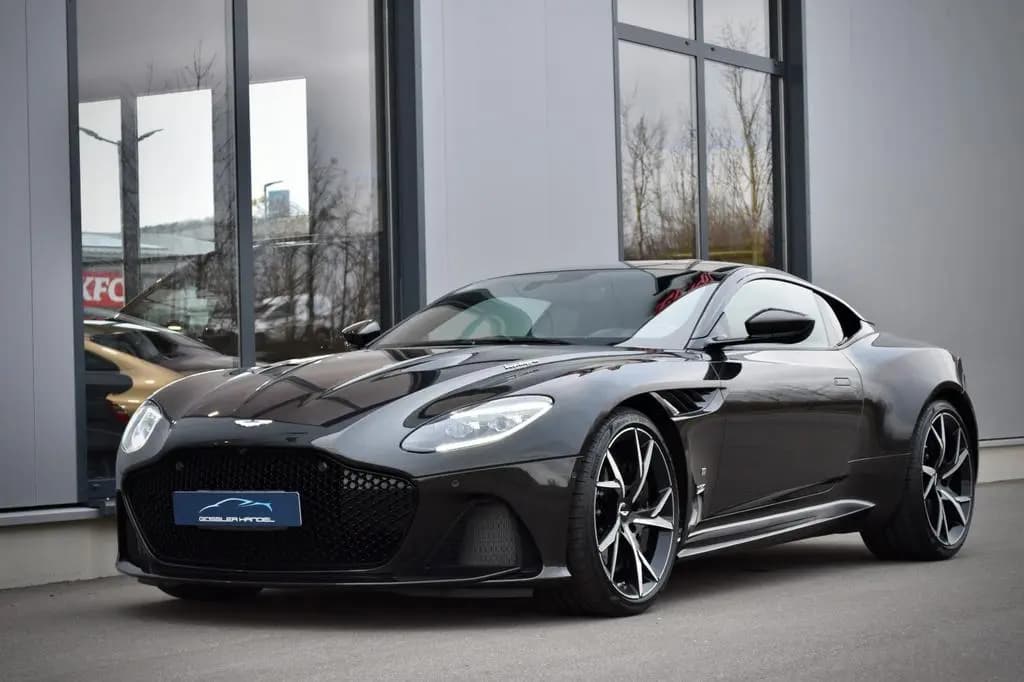 Main__Slider__Photo:Aston Martin DBS 5.2 V12 BOND 007 EDITION 1 OF 25 02/2023-0