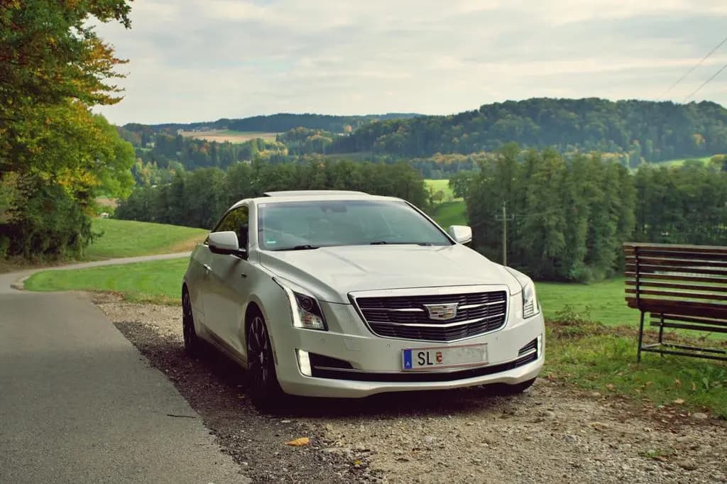 Main__Slider__Photo:Cadillac ATS Coupe 2,0L Turbo RWD Premium, BOSE 09/2014-0
