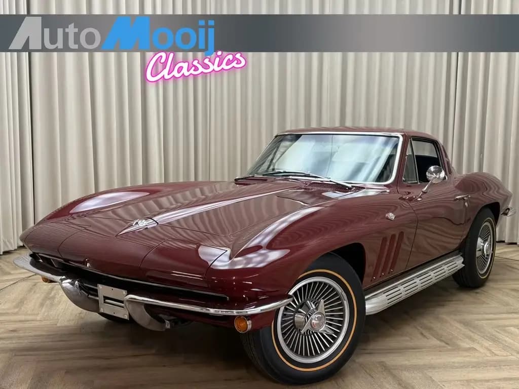 Main__Slider__Photo:Corvette C2 Chevrolet Coupé / Matching Numbers / 350 PK / 07/1965-0