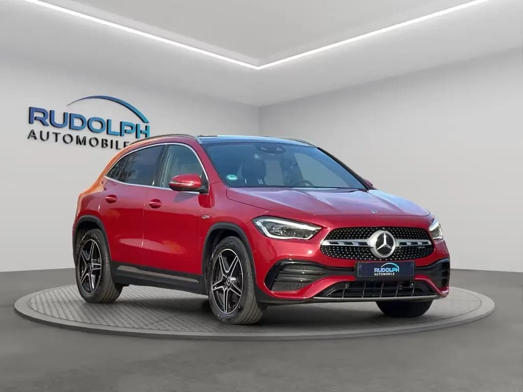 Main__Slider__Photo:Mercedes-Benz GLA-Class 200 AMG AUTOM. PANORA MASSAGE LEDER GARANTIE 01/2021-0