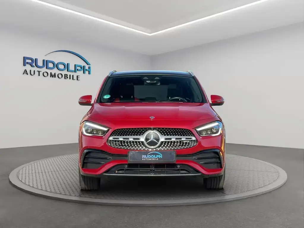 Main__Slider__Photo:Mercedes-Benz GLA-Class 200 AMG AUTOM. PANORA MASSAGE LEDER GARANTIE 01/2021-1