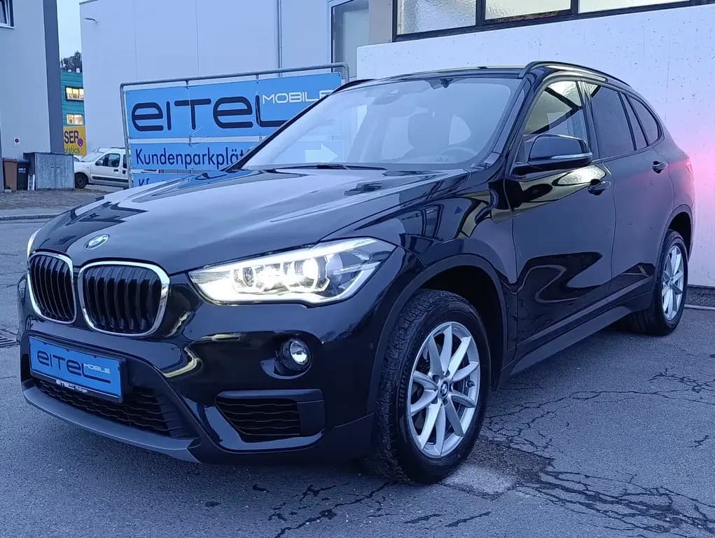Main__Slider__Photo:BMW X1 sDrive 18 d Advantage Navi LED AHK PDC SHZ 10/2018-0