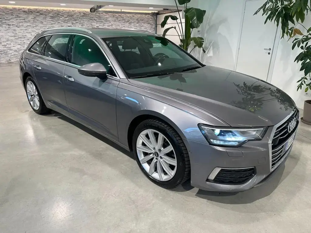 Main__Slider__Photo:Audi A6 Avant 40 2.0 TDI quattro ultra S tronic 12/2020-1