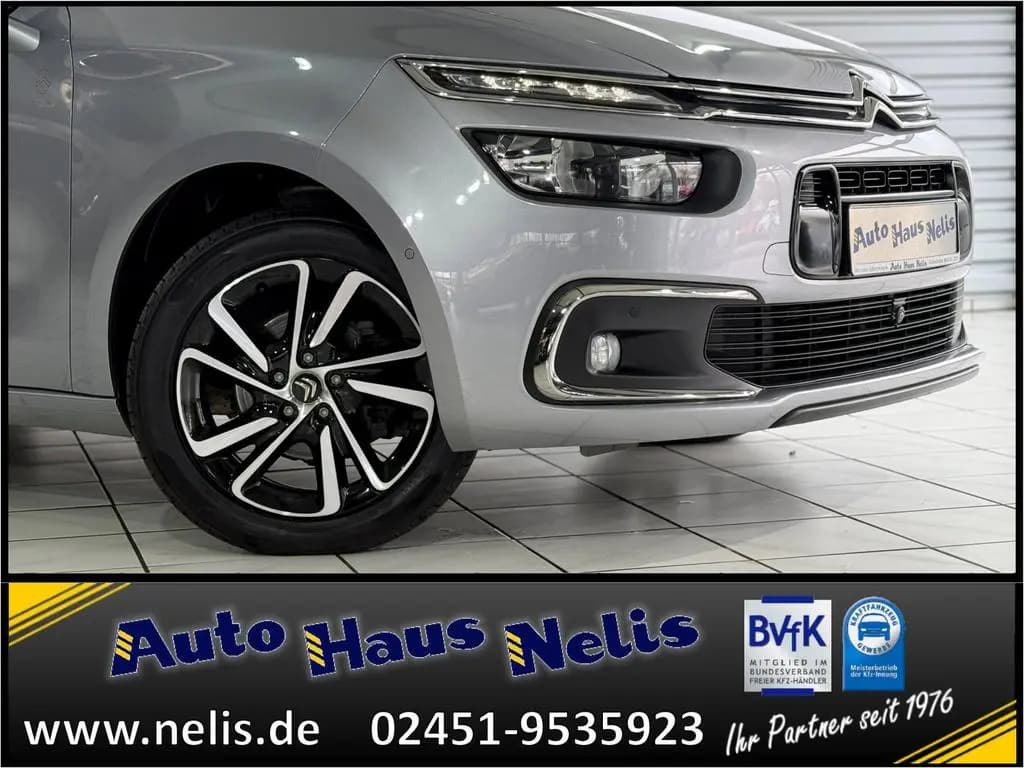 Main__Slider__Photo:Citroën C4 SpaceTourer BlueHDi AHK Apple/Android ACC PD 09/2019-0
