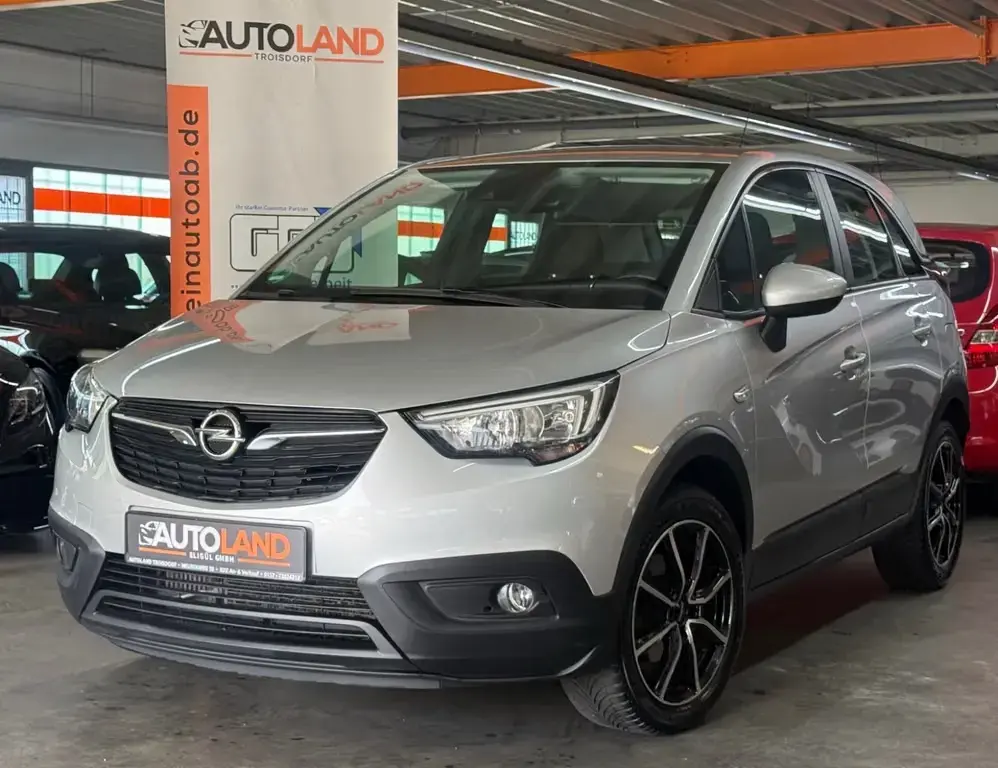 Main__Slider__Photo:Opel Crossland (X) *NAVI*TEMPO*HU/AU NEU*KLIMA*CARPLAY 03/2019-1