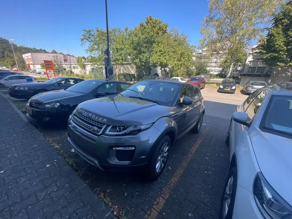 Main__Slider__Photo:Land Rover Range Rover Evoque 2.0 TD4 110kW HSE Dynamic... 04/2017-1