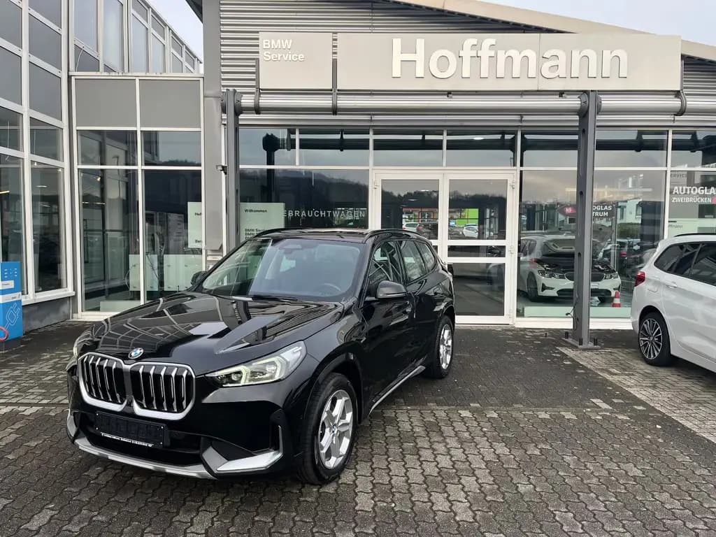Main__Slider__Photo:BMW X1 18dA sDrive U11 xLine Sportsitz/AHK/Panorama 02/2023-0