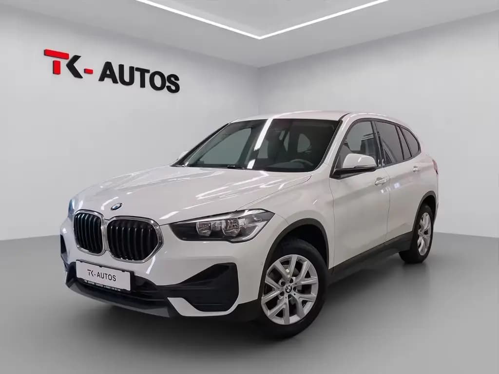 Main__Slider__Photo:BMW X1 xDrive 18d Advantage,1.Hand,Navi,Tempo,S-Heft 12/2019-0