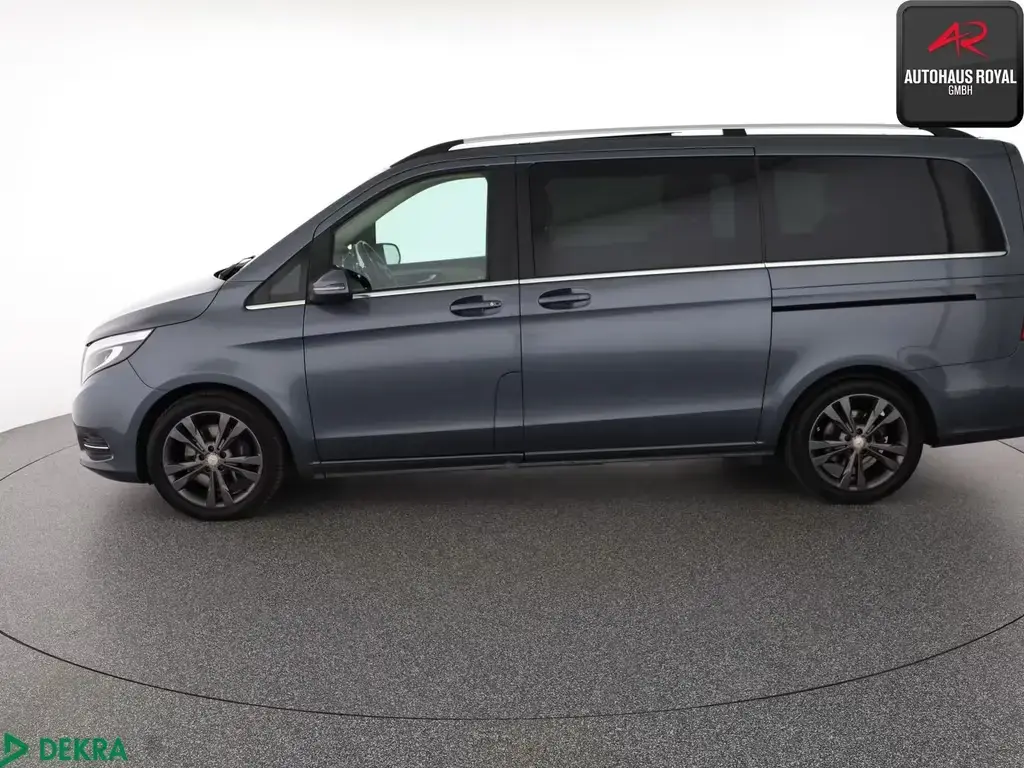 Main__Slider__Photo:Mercedes-Benz V-Class 220 d LANG 6 SITZE PANO,BURMESTER,STANDHEIZUNG 02/2018-1