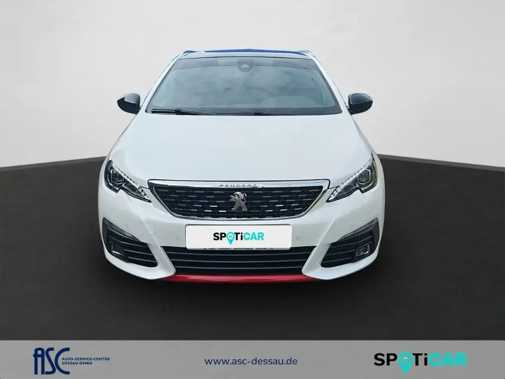 Main__Slider__Photo:Peugeot 308 SWGTLine/FullLED/Navi/Sitzh/Kamera/AZVabnehm 05/2020-1