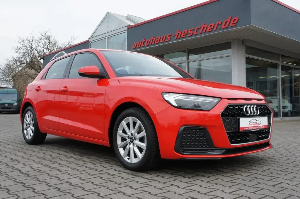 Main__Slider__Photo:Audi A1 Sportback 30 TFSI S-Tronic *LED*NAVI*DAB* 11/2020-1