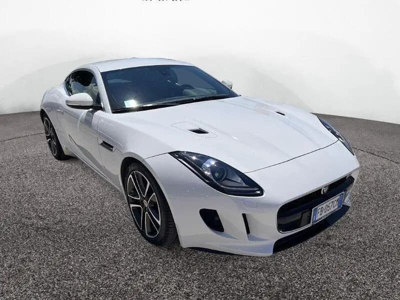 Main__Slider__Photo:Jaguar F-Type 2013 Coupe Coupe 3.0 V6 S AWD Auto 10/2015-0