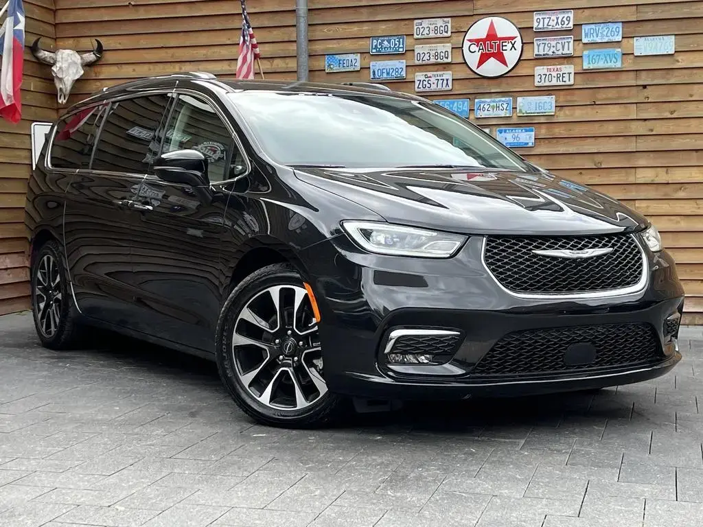 Main__Slider__Photo:Chrysler Pacifica 7S. Navi LPG Kamera Leder Memory ACC 11/2021-1