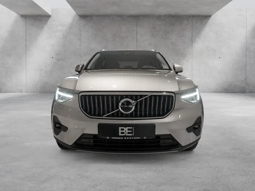 Main__Slider__Photo:Volvo XC40 T5 Plus Bright Recharge Plug-In Hybrid ACC 12/2022-1