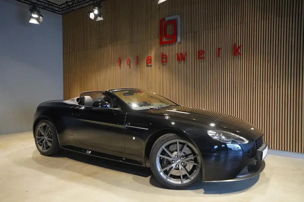 Main__Slider__Photo:Aston Martin V8 Vantage Roadster N430 4.7 V8-BRD-U-frei- 11/2017-1