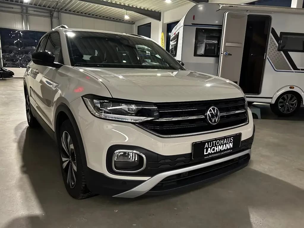 Main__Slider__Photo:Volkswagen T-Cross Active 12/2021-0