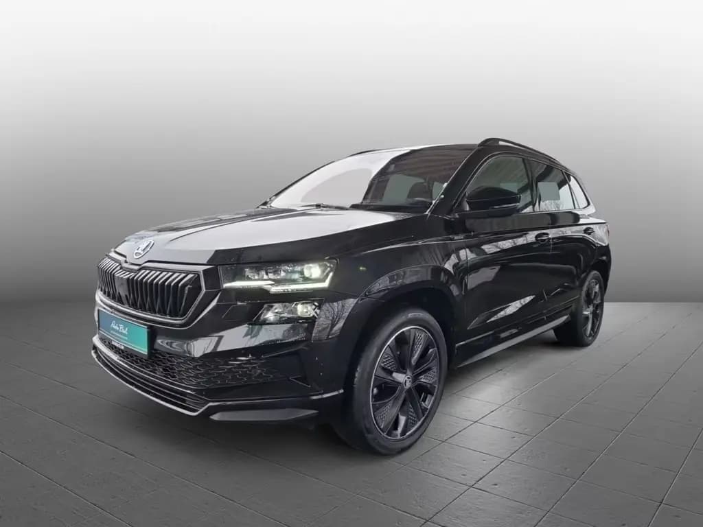 Main__Slider__Photo:Skoda Karoq Sportline 2.0TSI DSG Navi LED Panorama ACC 03/2025-0