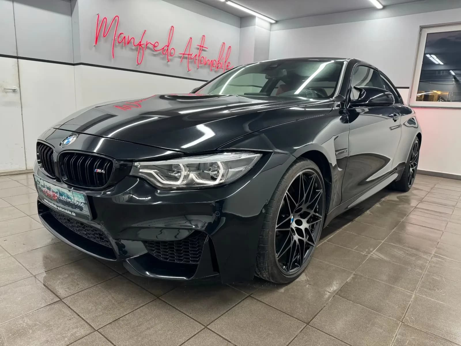 Main__Slider__Photo:BMW M4 07/2018-0
