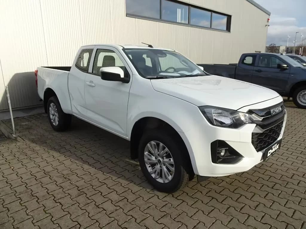 Main__Slider__Photo:Isuzu D-Max Space Cab 1,9 4WD "LS" null-0