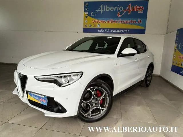 Main__Slider__Photo:Alfa Romeo Stelvio ROMEO Stelvio 2.2 Turbodiesel 210 CV AT8 Q4 06/2022-0