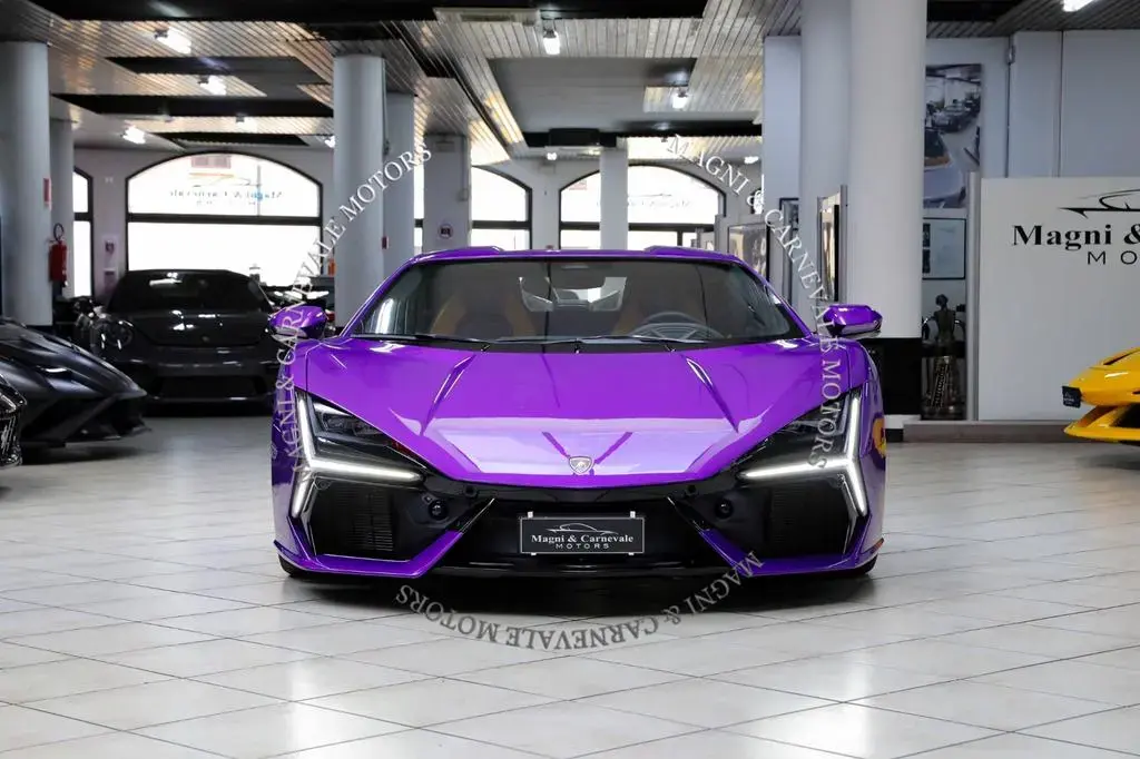 Main__Slider__Photo:Lamborghini Revuelto - Viola Persifae - Style Pack - Display 05/2024-1