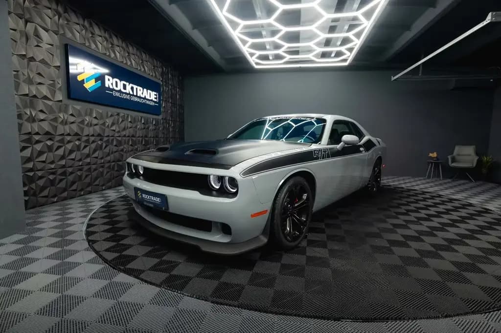 Main__Slider__Photo:Dodge Challenger 5.7 V8 R/T SRT Style Performance*LED* 09/2021-0