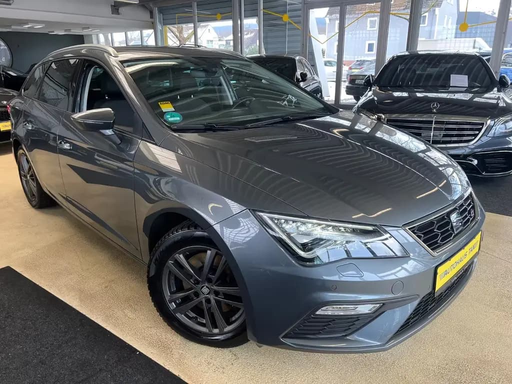 Main__Slider__Photo:Seat Leon ST 1.8 FR *1.HAND*AMBIENTE-BELEUCHTUNG* 05/2018-0