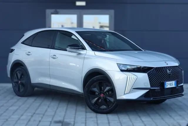 Main__Slider__Photo:Other Other DS AUTOMOBILES DS 7 Crossback DS7 BlueHDi 130 au 05/2023-0