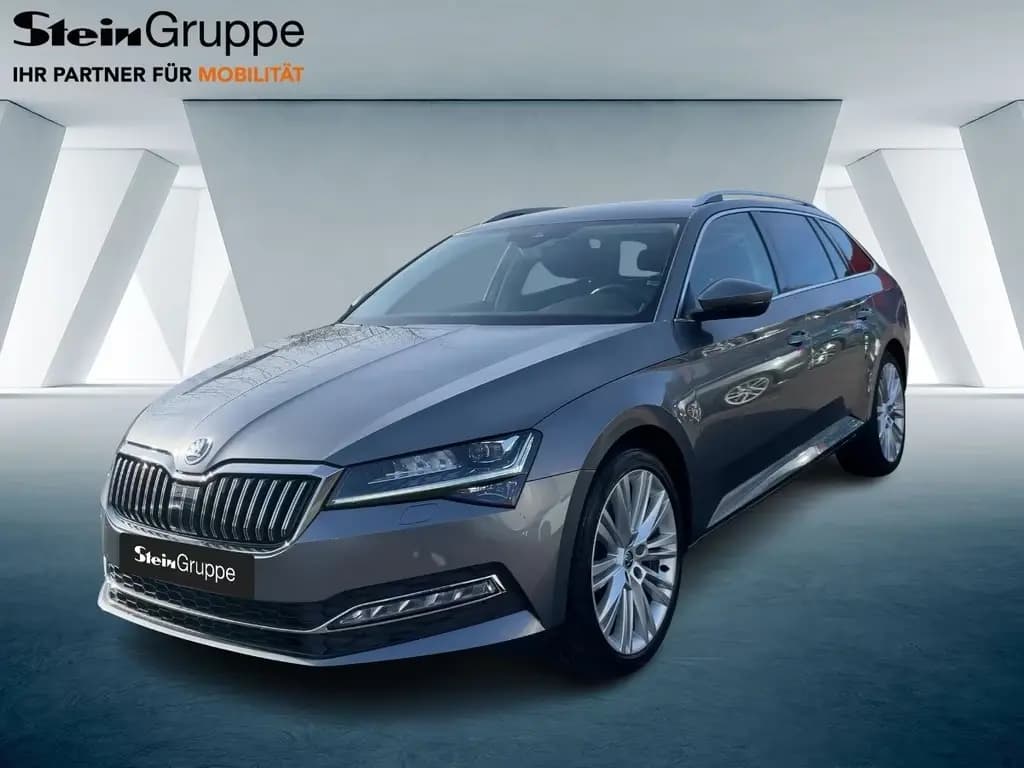 Main__Slider__Photo:Skoda Superb Combi Style APP+DAB+AHK+VIRT+ACC+LED+NAVI 10/2022-0