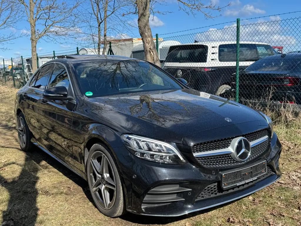 Main__Slider__Photo:Mercedes-Benz C 200 AMG///Schiebedach/TÜV 06.26 11/2018-0