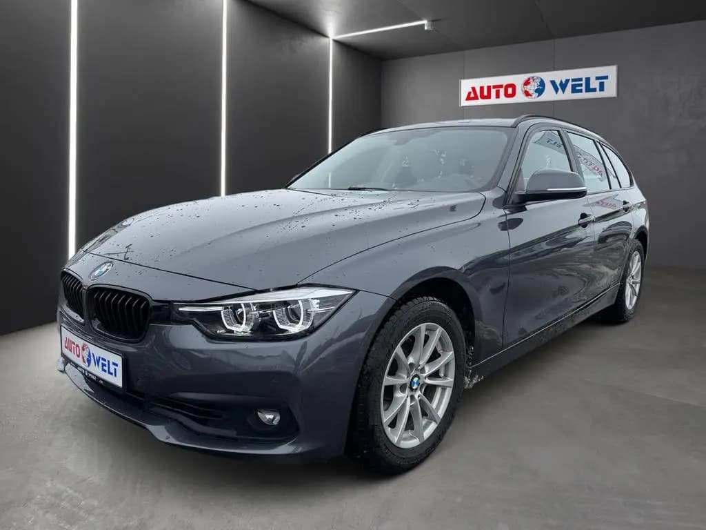 Main__Slider__Photo:BMW 3 Series 320i Advantage Aut. LED Navi el. Heckklappe USB 06/2018-0