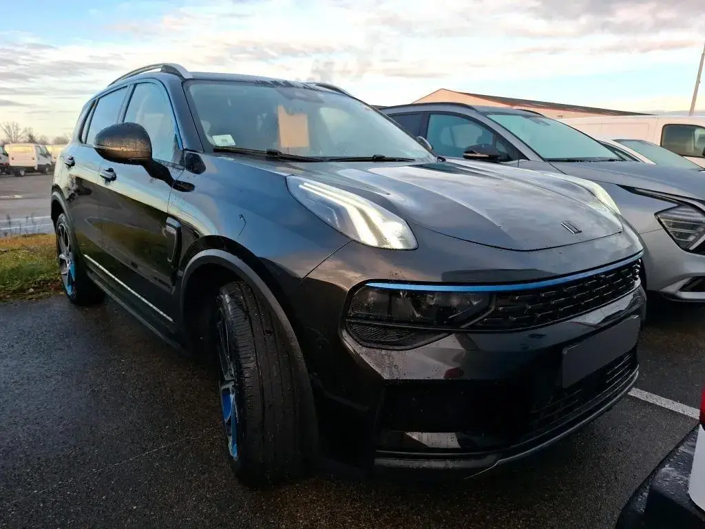 Main__Slider__Photo:Lynk&Co 01 1,5TD PHEV (EURO 6d) 07/2023-1