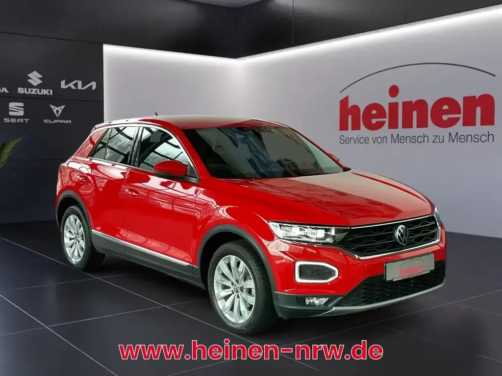 Main__Slider__Photo:Volkswagen T-Roc 1.5 TSI DSG Sport LED+NAVI+AHK+KAMERA+ACC 08/2021-1
