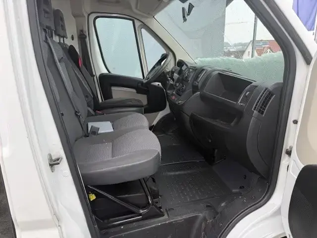 Main__Slider__Photo:Peugeot Boxer HDi  AVANTAGE 10/2013-1