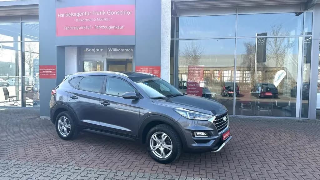 Main__Slider__Photo:Hyundai TUCSON 1.6 Style 04/2019-0