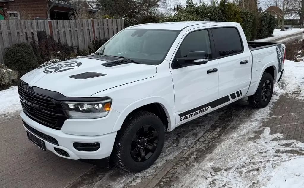 Main__Slider__Photo:Dodge RAM 1500 LARAMIE 2021 4x4, 1 HAND, 6 SITZE !!! 08/2021-0