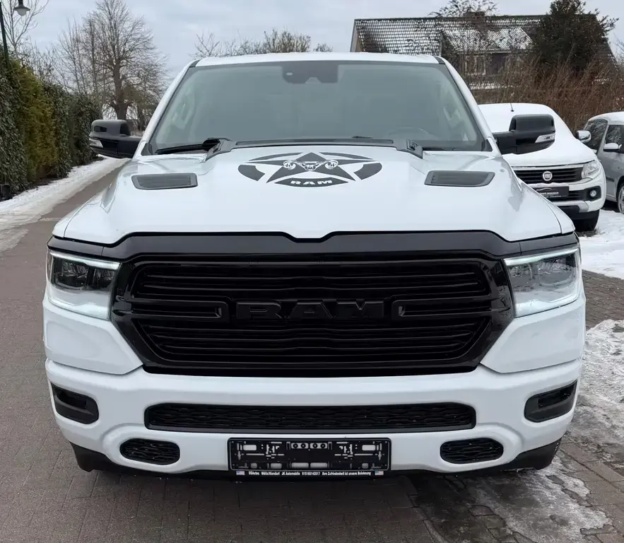 Main__Slider__Photo:Dodge RAM 1500 LARAMIE 2021 4x4, 1 HAND, 6 SITZE !!! 08/2021-1