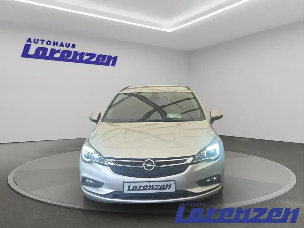 Main__Slider__Photo:Opel Astra K Business Turbo 1.0 Sports Tourer Apple C 09/2019-1