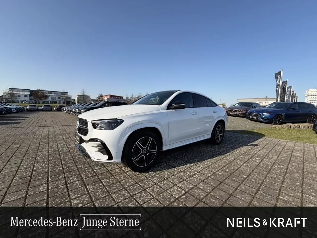 Main__Slider__Photo:Mercedes-Benz GLE-Class 300 04/2025-0