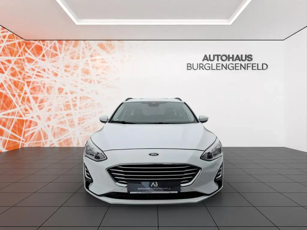 Main__Slider__Photo:Ford Focus Turnier Trend ! LRH ! beh. WSS ! 11/2018-1