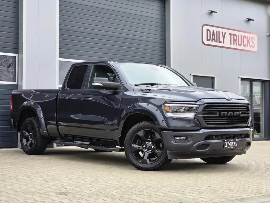 Main__Slider__Photo:Dodge RAM 1500 5.7 4x4 Bighorn LED Kamera AHK 6-Sitzer 06/2021-0