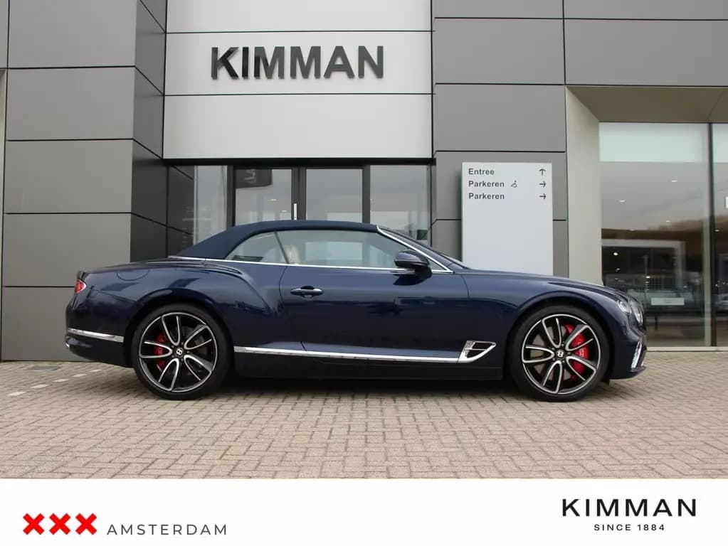 Main__Slider__Photo:Bentley Continental GTC 6.0 W12 First Edition | Rotating 07/2019-0