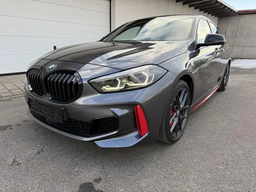 Main__Slider__Photo:BMW 1 Series M ACC HUD Kam. Ad.LED Mem. el.Sitze 1.Hand 11/2021-0